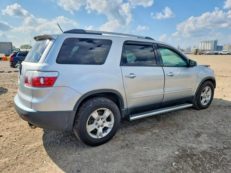 2011 GMC ACADIA SLE  