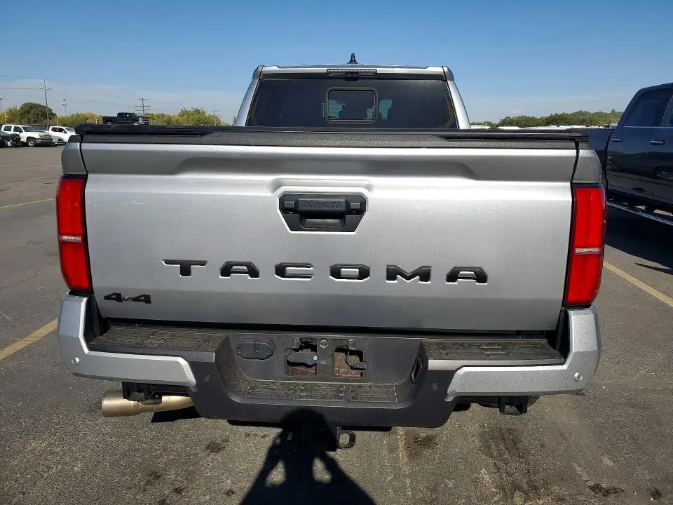 2024 TOYOTA TACOMA   