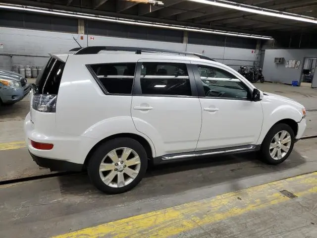 2012 MITSUBISHI OUTLANDER SE  