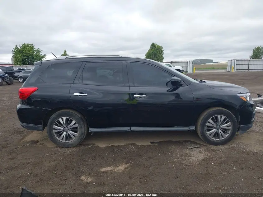 2018 NISSAN PATHFINDER SV
