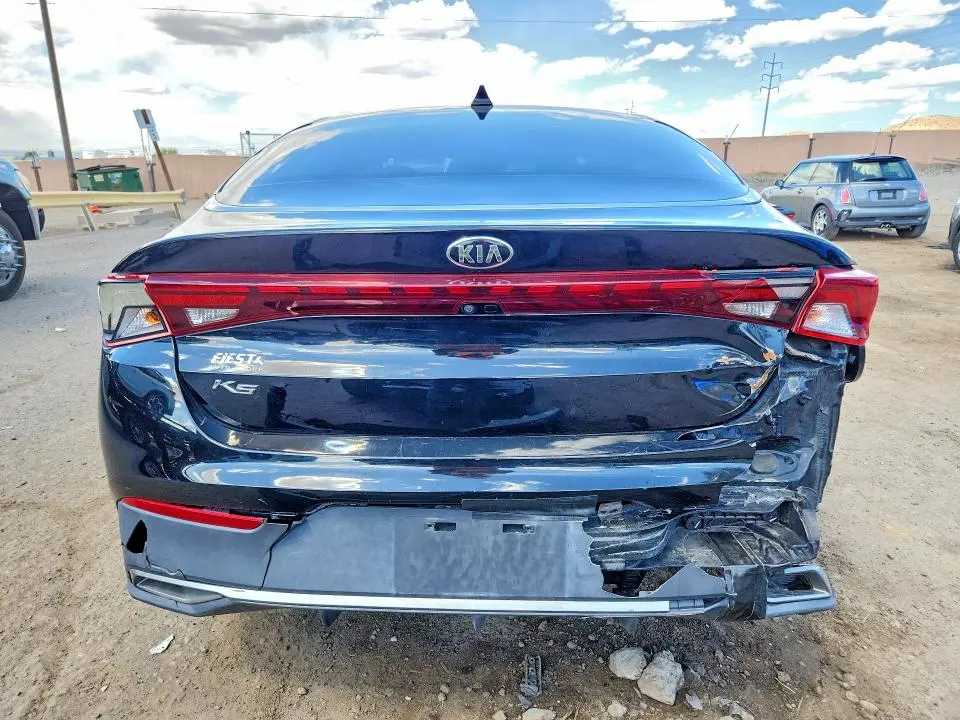 2021 KIA K5 LX  