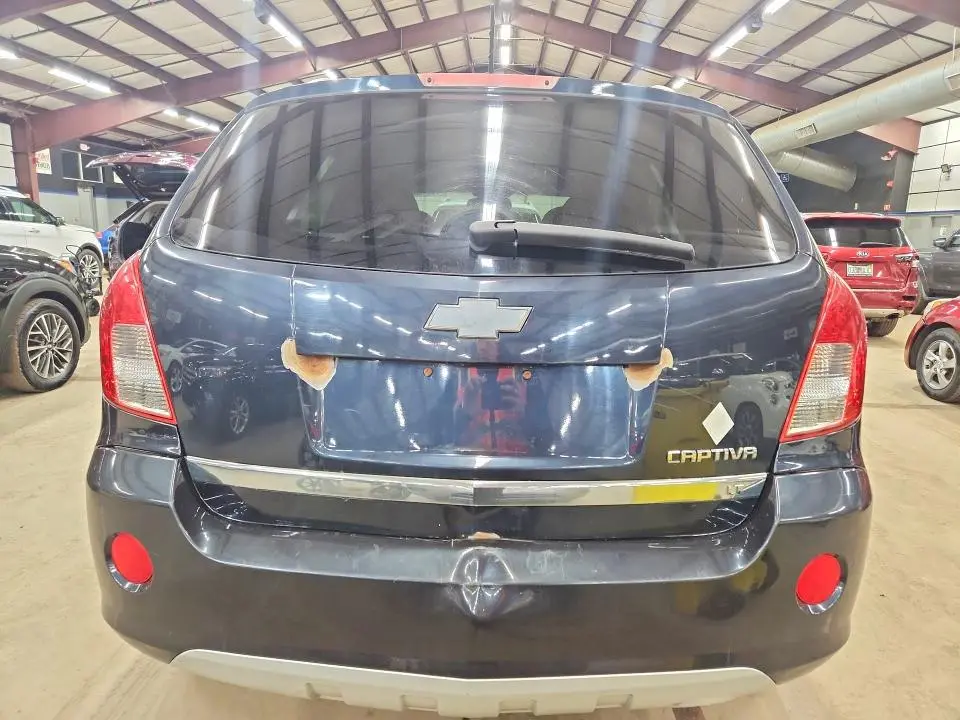 2014 CHEVROLET CAPTIVA LT  