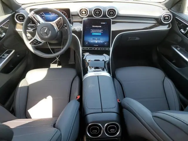 2025 MERCEDES-BENZ C 300  