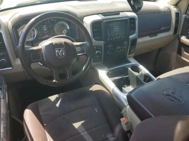 2016 RAM 1500 SLT  