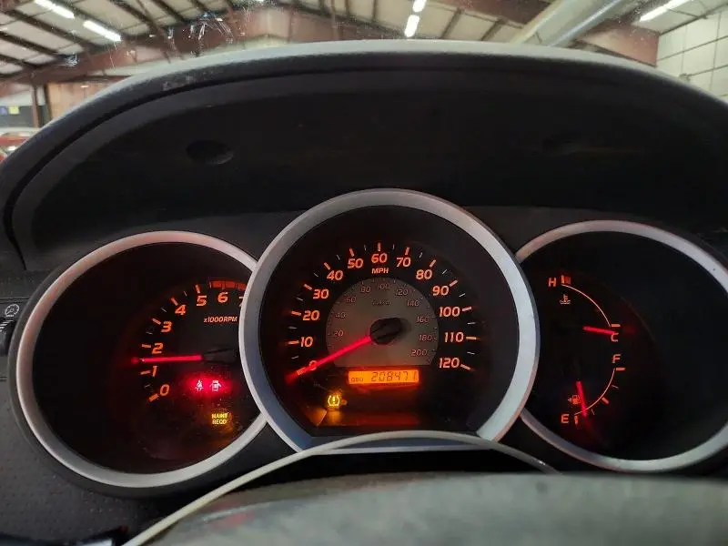 2011 TOYOTA TACOMA BASE  