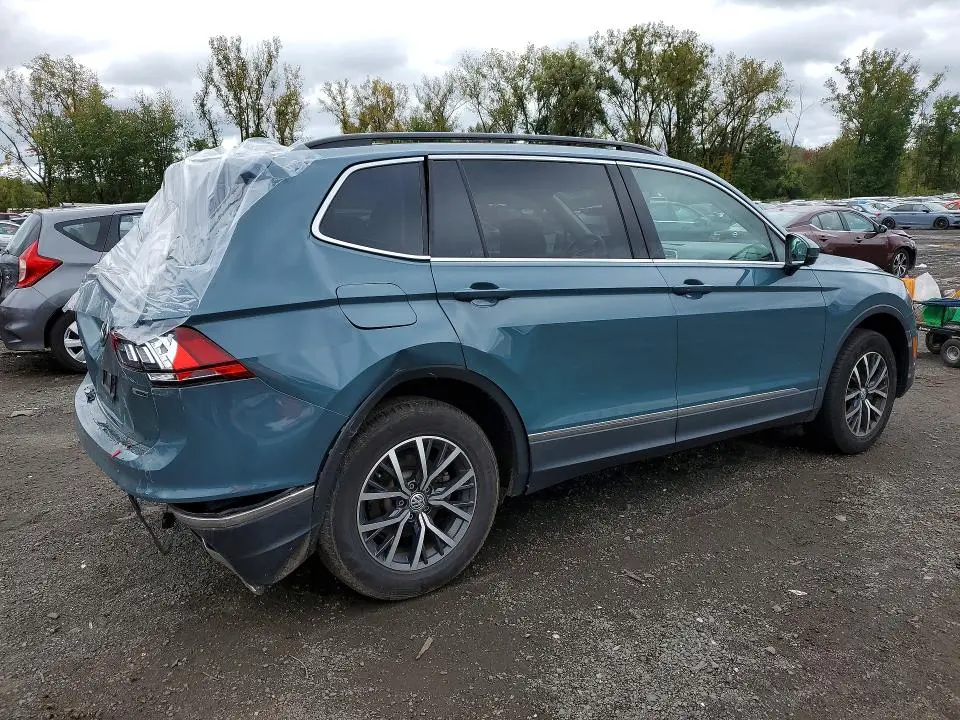 2020 VOLKSWAGEN TIGUAN SE  