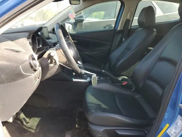 2019 TOYOTA YARIS L  
