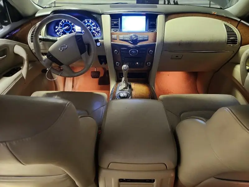 2011 INFINITI QX56 BASE  
