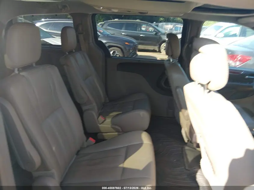 2016 CHRYSLER TOWN & COUNTRY TOURING-L ANNIVERSARY EDITION