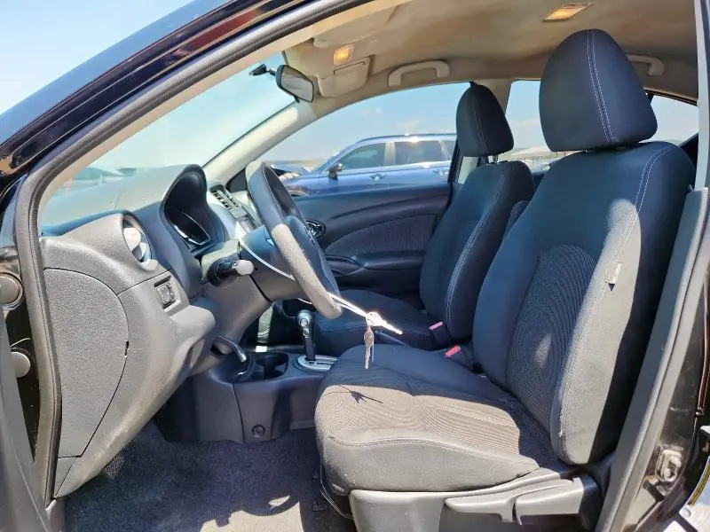 2016 NISSAN VERSA S
