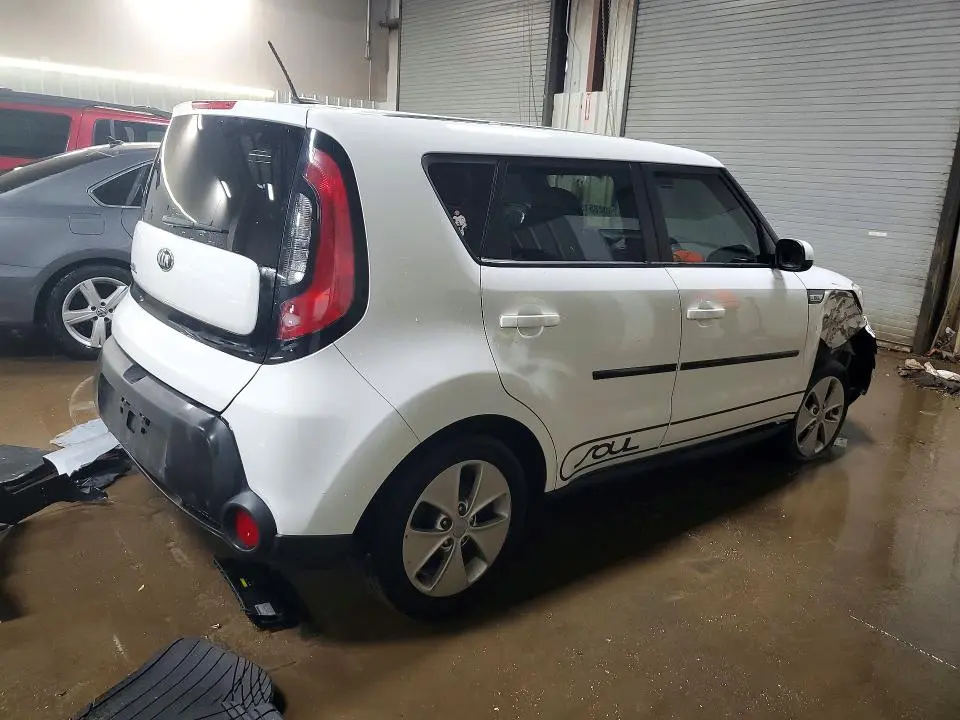 2016 KIA SOUL   
