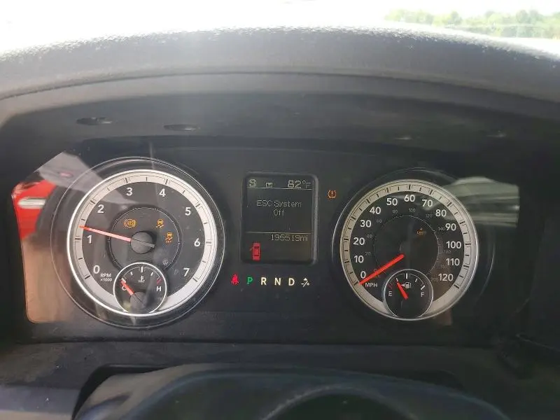 2014 RAM 1500 SLT  