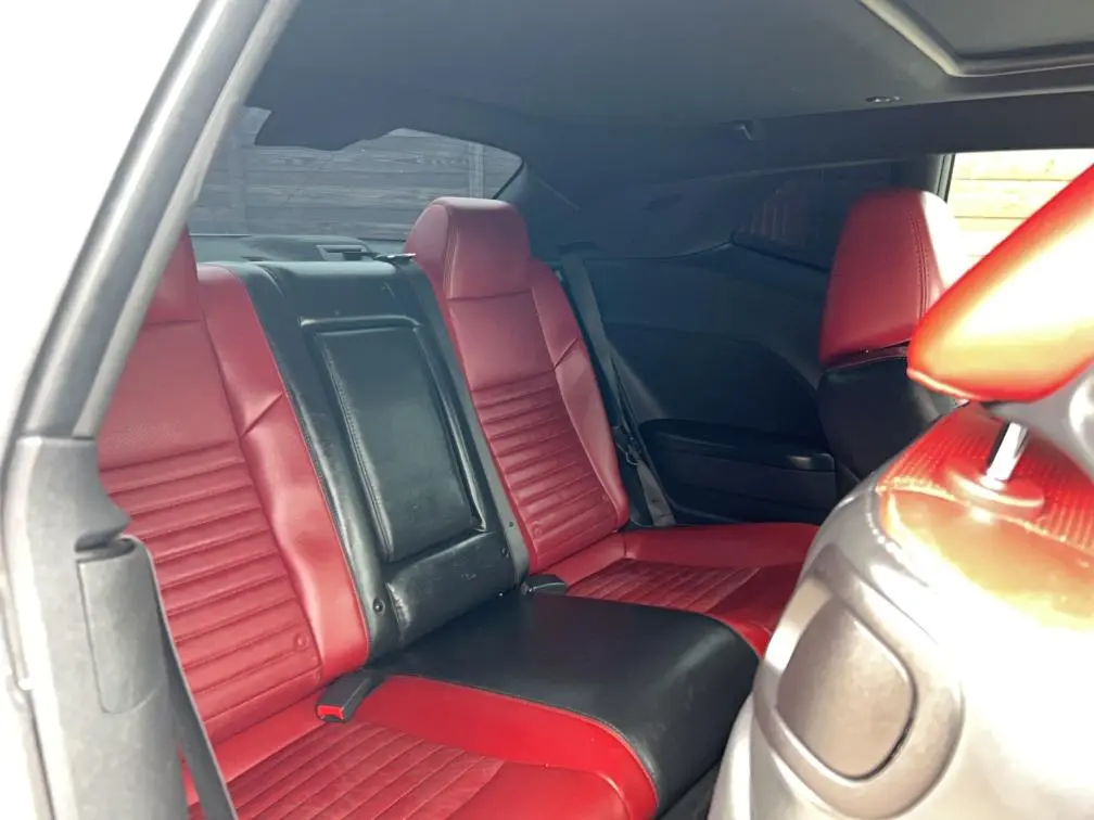 2011 DODGE CHALLENGER R/T  