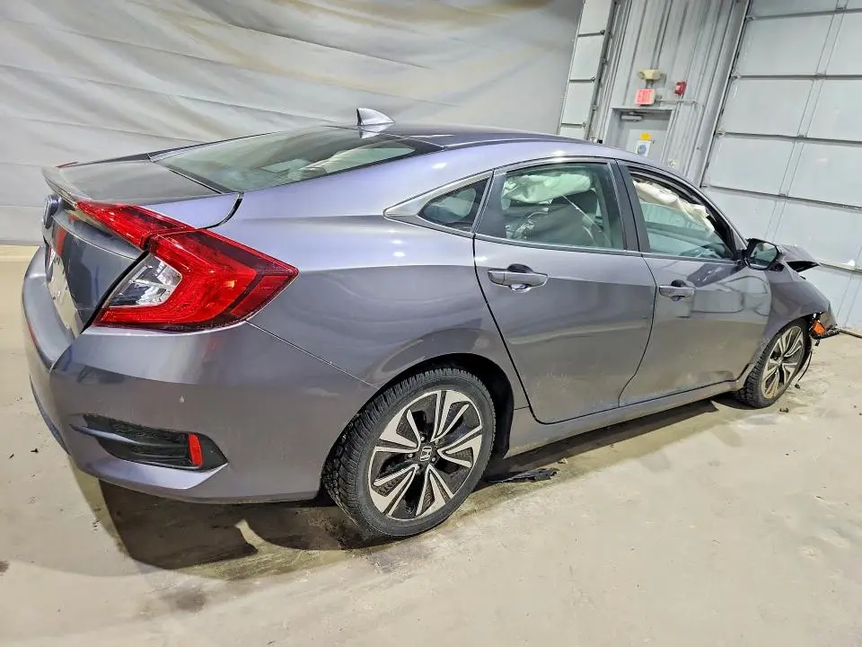 2017 HONDA CIVIC EX  