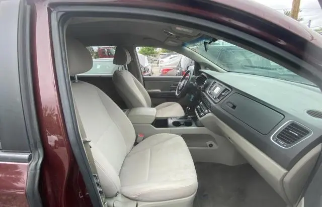 2016 KIA SEDONA LX  