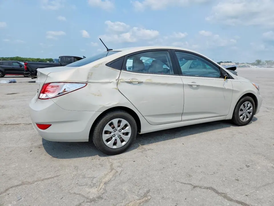 2016 HYUNDAI ACCENT SE  