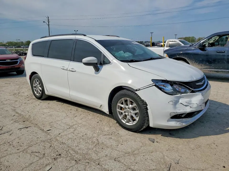 2021 CHRYSLER VOYAGER LXI  