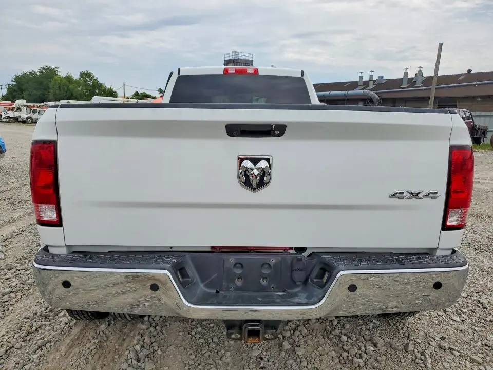2016 RAM 3500   