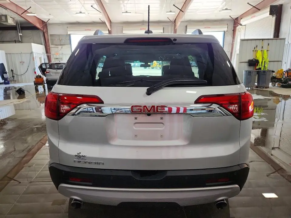 2019 GMC ACADIA SLT-1  