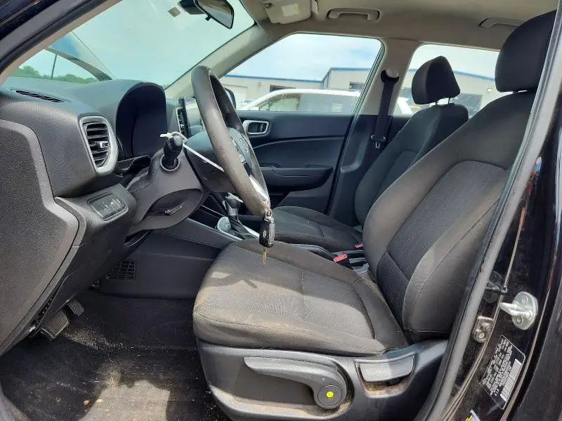 2021 HYUNDAI VENUE SE  