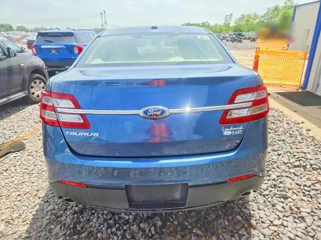2019 FORD TAURUS SE  