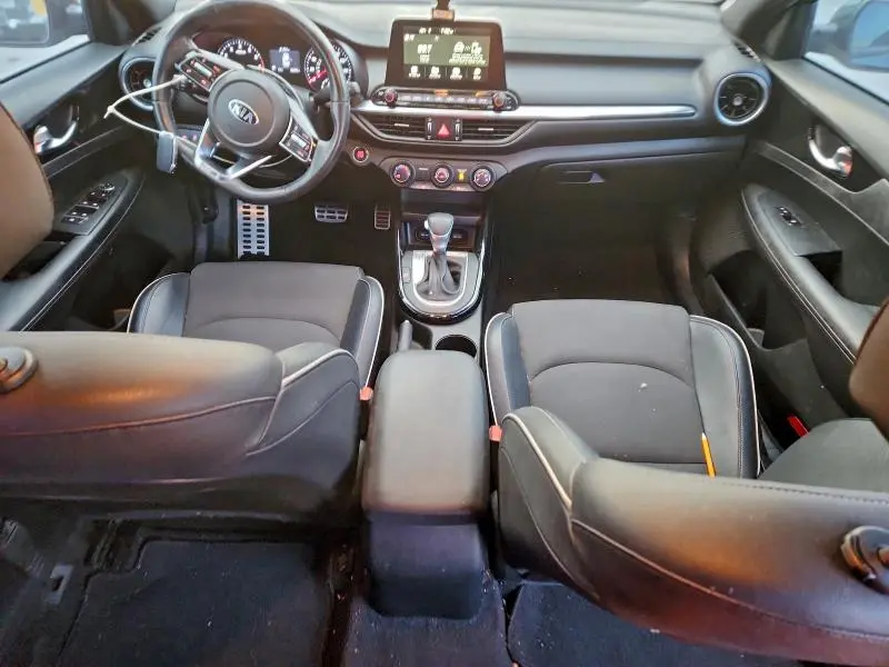 2021 KIA FORTE GT LINE  