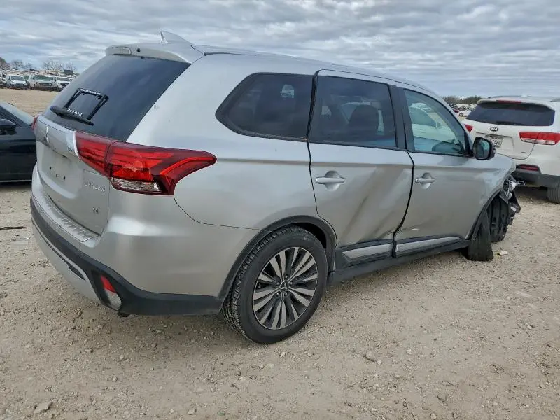 2020 MITSUBISHI OUTLANDER SE  
