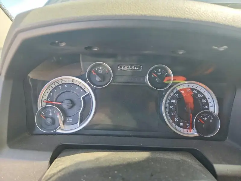 2014 RAM 1500 SLT  