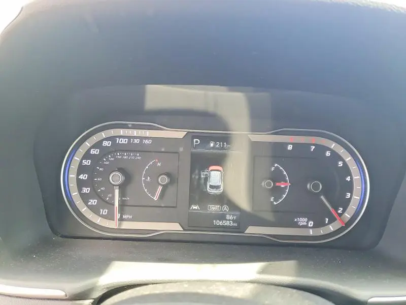 2022 HYUNDAI TUCSON SE  