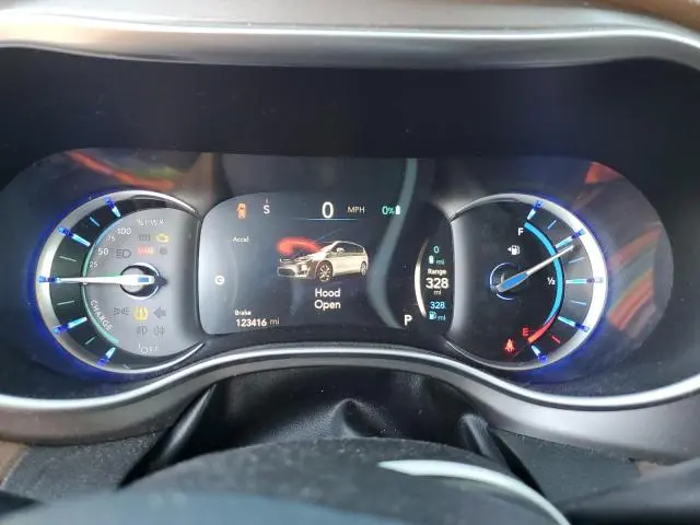 2018 CHRYSLER PACIFICA HYBRID LIMITED  
