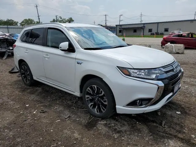 2018 MITSUBISHI OUTLANDER SE