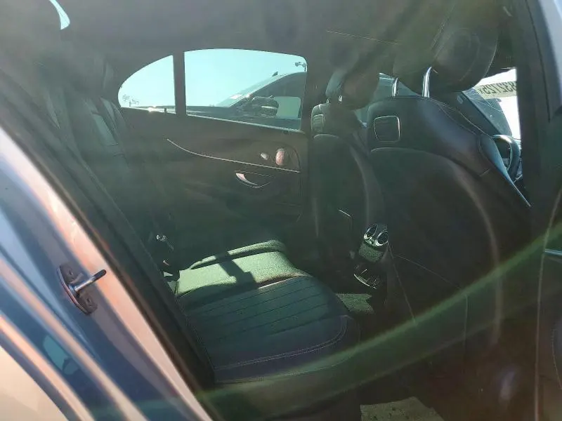 2018 MERCEDES-BENZ E 300  