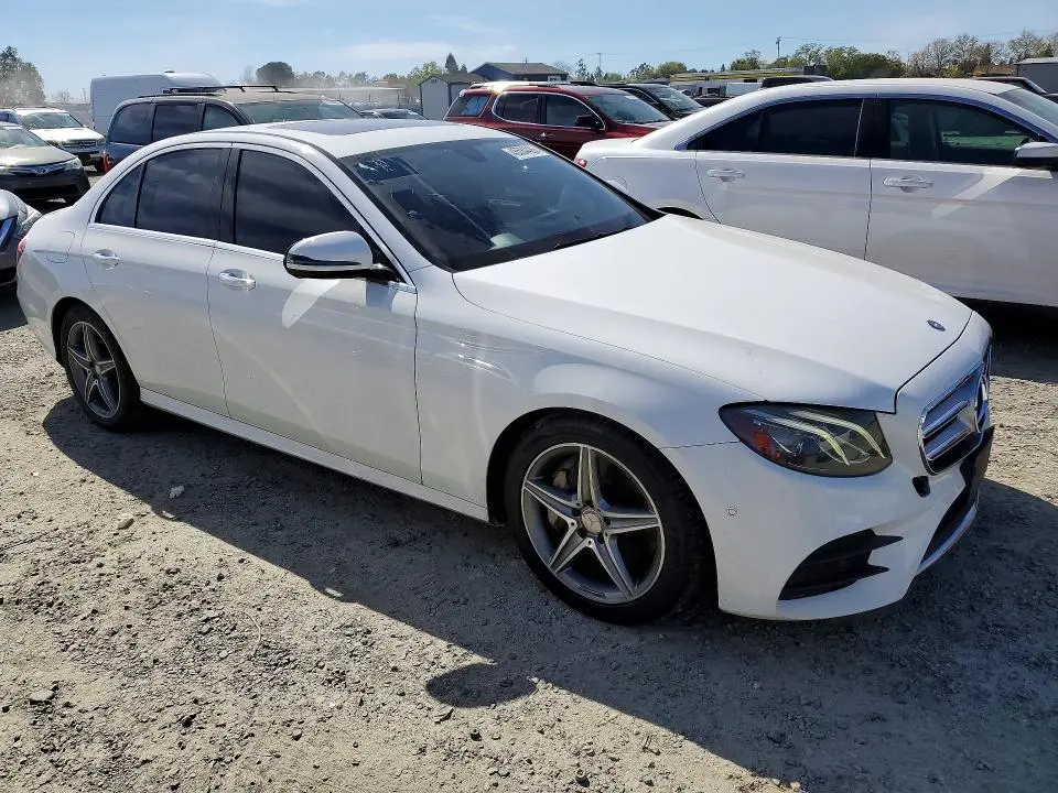 2017 MERCEDES-BENZ E 300  