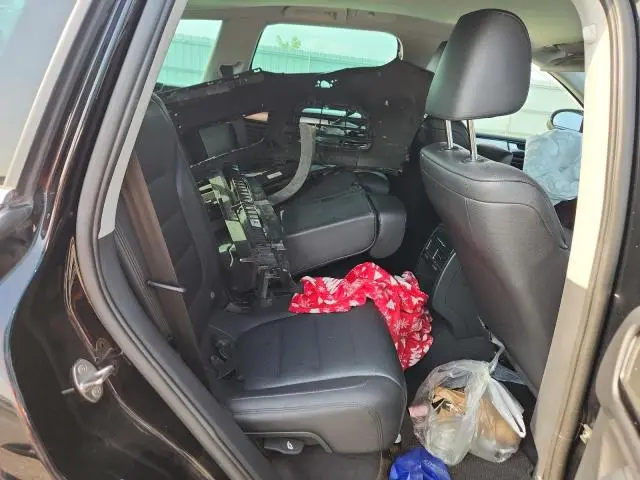 2011 VOLKSWAGEN TOUAREG V6