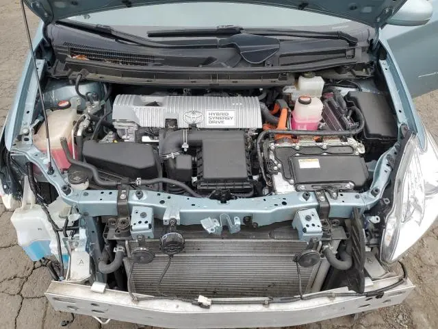 2015 TOYOTA PRIUS   