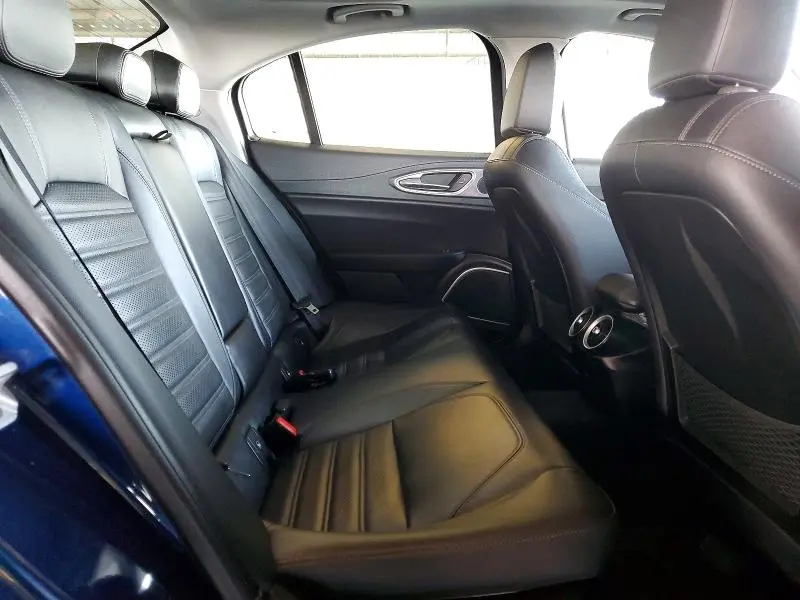 2017 ALFA ROMEO GIULIA TI Q4  