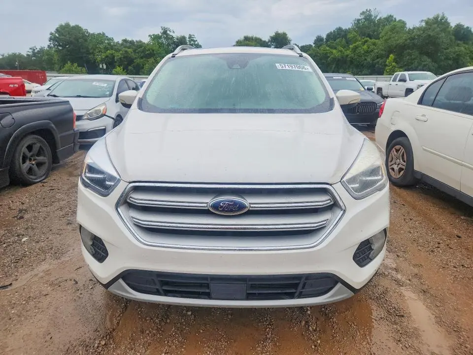 2018 FORD ESCAPE TITANIUM  