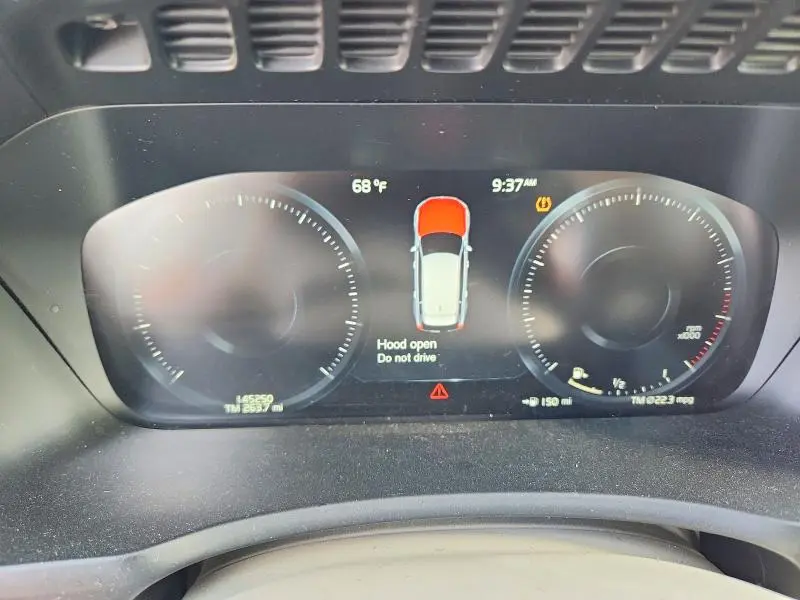 2016 VOLVO XC90 T6  