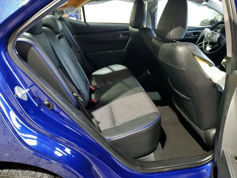 2019 TOYOTA COROLLA SE  