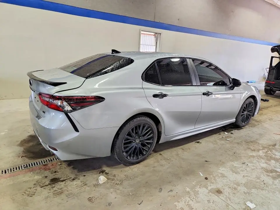 2022 TOYOTA CAMRY SE NIGHTSHADE  
