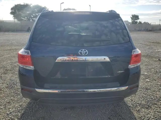 2013 TOYOTA HIGHLANDER BASE  