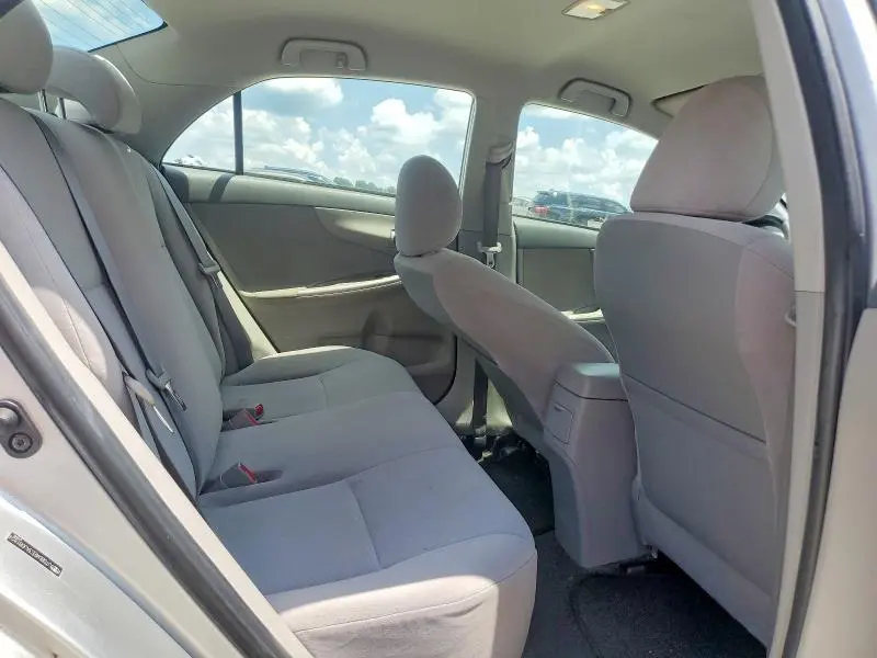 2010 TOYOTA COROLLA LE  