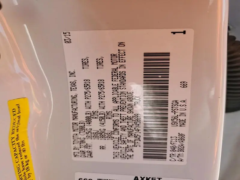 2015 TOYOTA TUNDRA CREWMAX SR5  