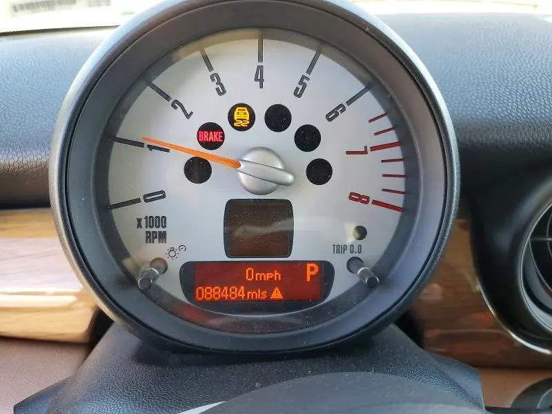 2012 MINI COOPER   