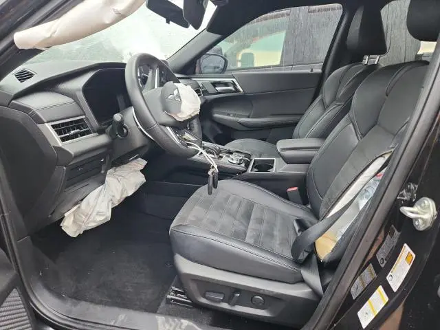 2024 MITSUBISHI OUTLANDER SE  