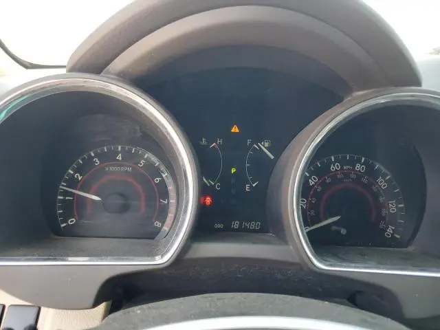 2010 TOYOTA HIGHLANDER SE  