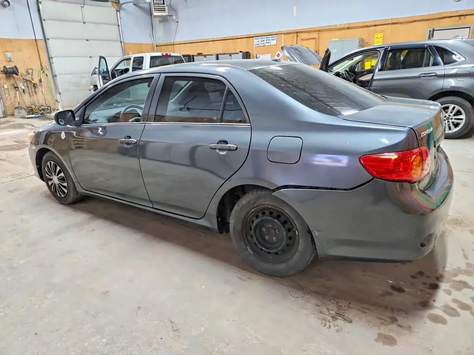 2010 TOYOTA COROLLA LE  