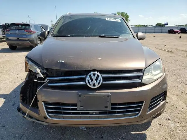 2014 VOLKSWAGEN TOUAREG V6  