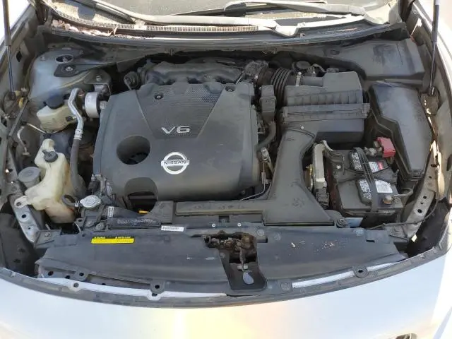 2011 NISSAN MAXIMA S  