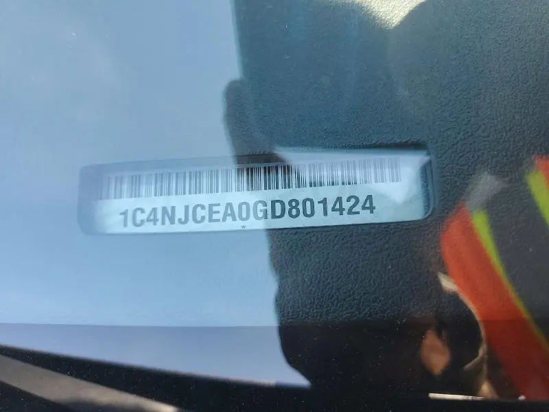 2016 JEEP COMPASS LATITUDE  